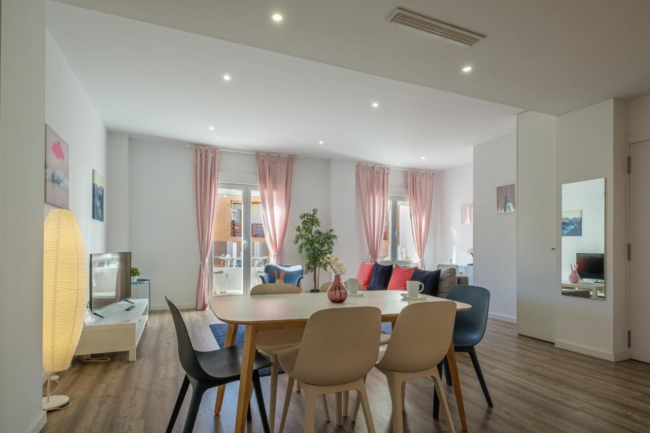 Modern, Stylish Apartment Valencia Exterior foto